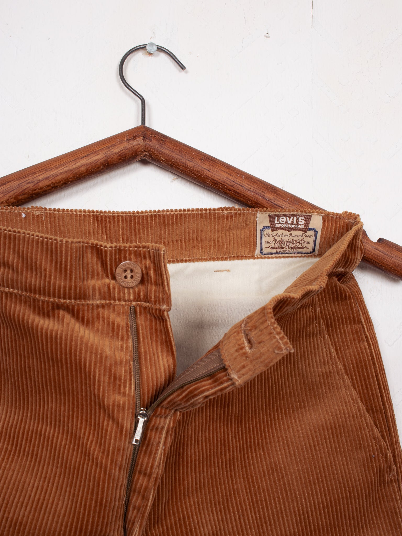 vintage 70s Levi's 203 Cord Chinos